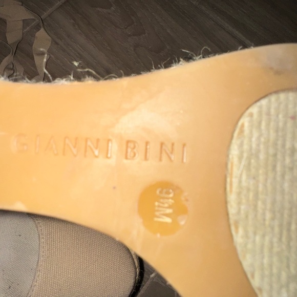 GIANNI BINI LACE UP TAN ROUND TOE ESPADRILLE WEDGES SIZE 9.5 - Picture 6 of 10